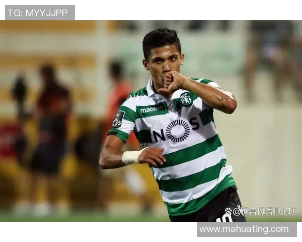 揭秘足球巨星赛前怪癖习惯背后的心理暗示与竞技状态影响 揭秘足球巨星赛前怪癖习惯背后的心理暗示与竞技状态影响